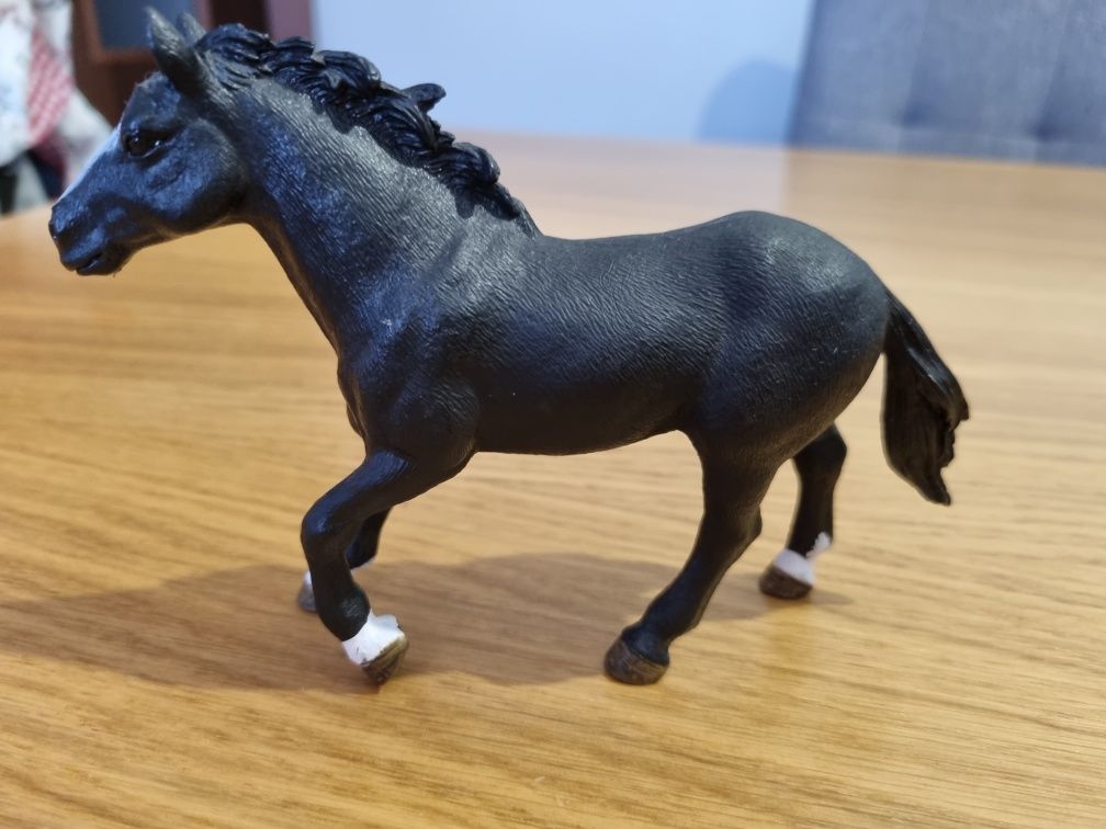 Konik schleich figurka ogier