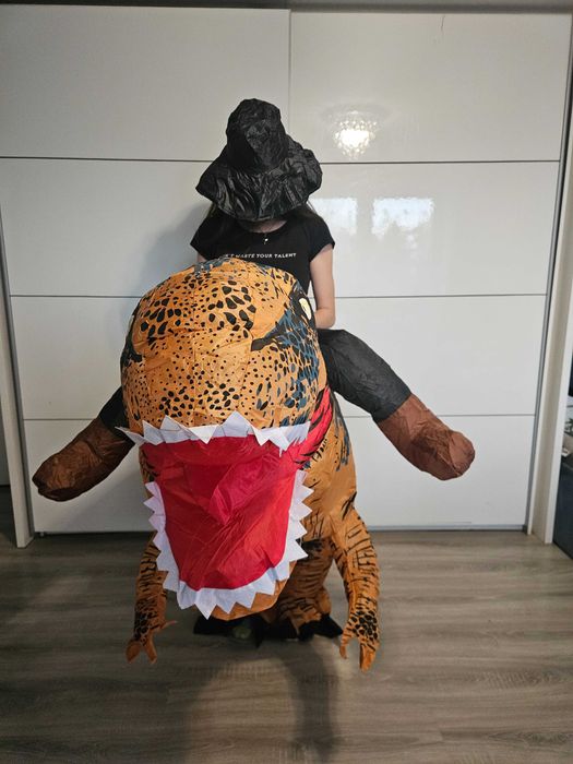 Nadmuchiwany Dinozaur + Jeździec Imprezy, cosplay, Halloween 119 zł
