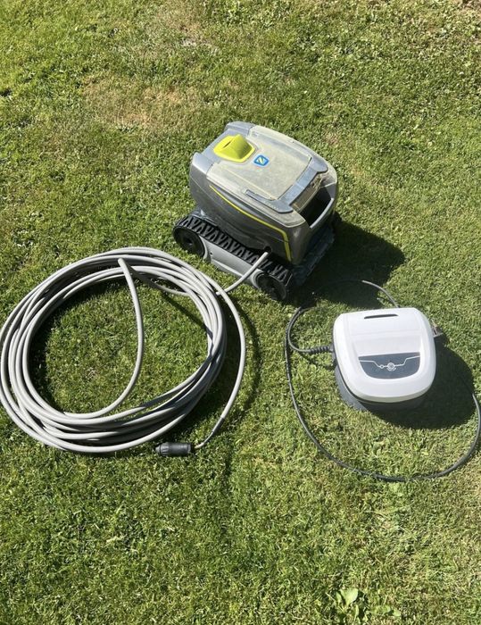 робот-пилосос для басейнів Zodiac Tornax GT3220