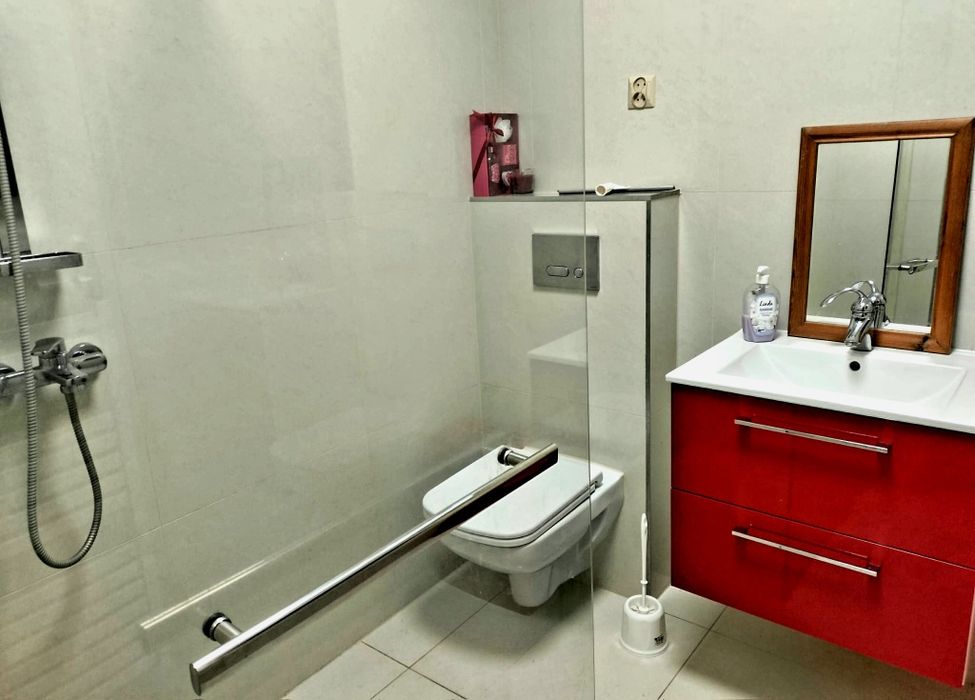 Dom – pół bliźniaka z częścią usługową !