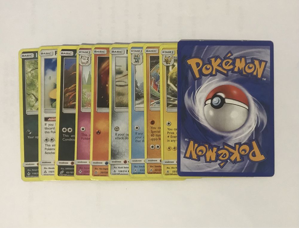 conjunto 10 cartas Pokémon (Aleatórias)