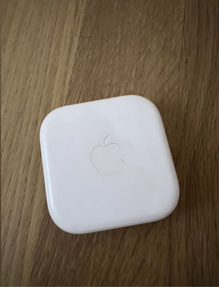 Чехол Apple для дротових навушників