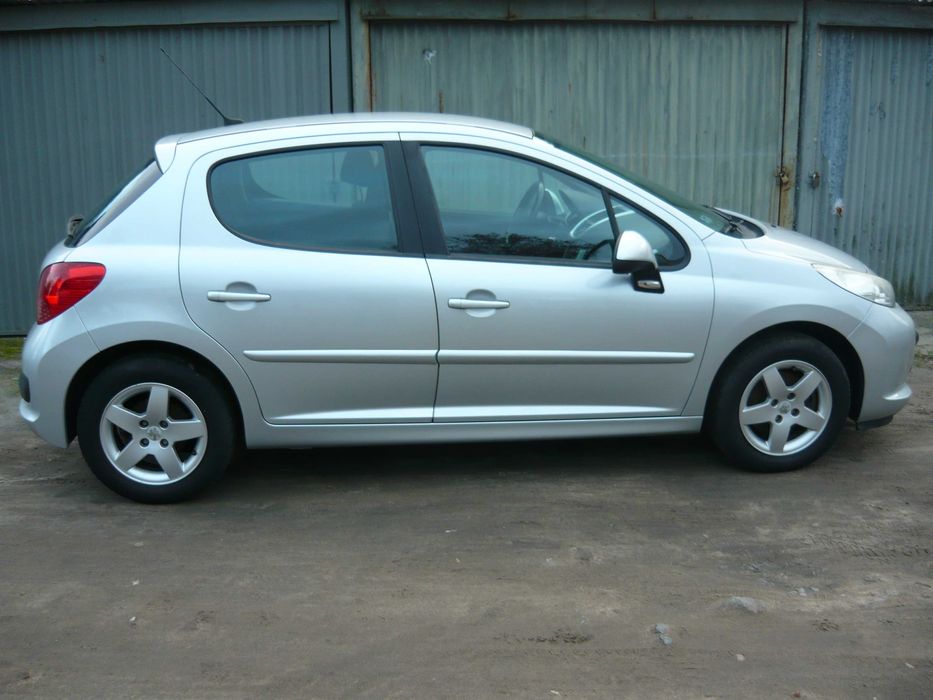 Peugeot 207 Automat klima