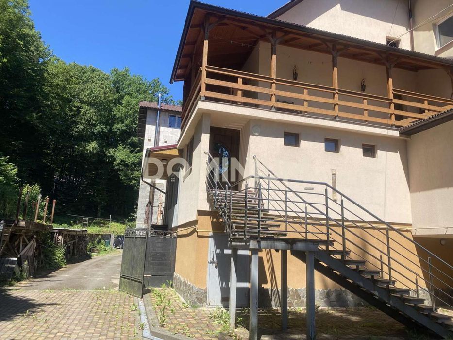 Продаж 3-х кімнатної квартири у с. Шаян