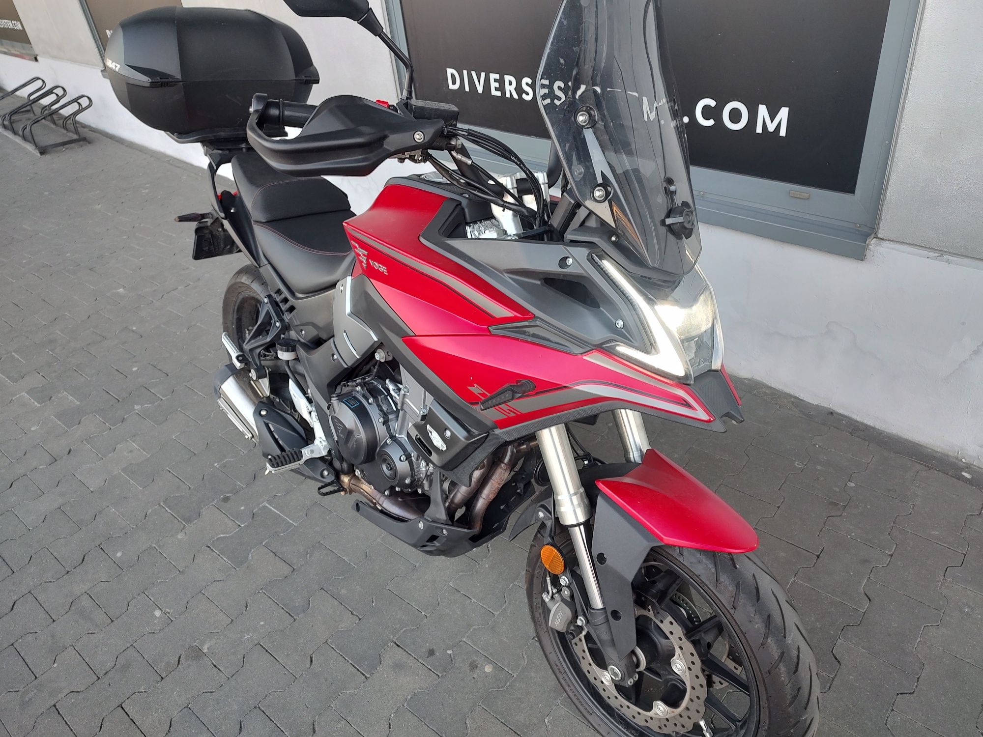 WYNAJEM MOTOCYKLI-kat.,,A,,wypożyczalnia motocykli i aut