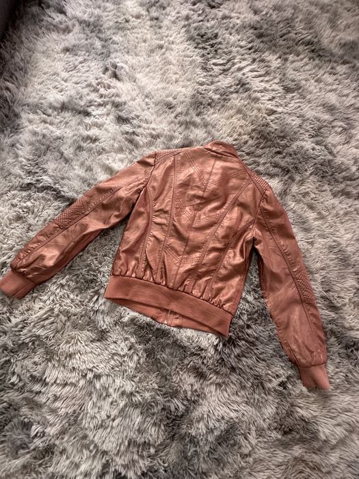 Piękna nowa kurtka ramoneska pudrowy róż S/M