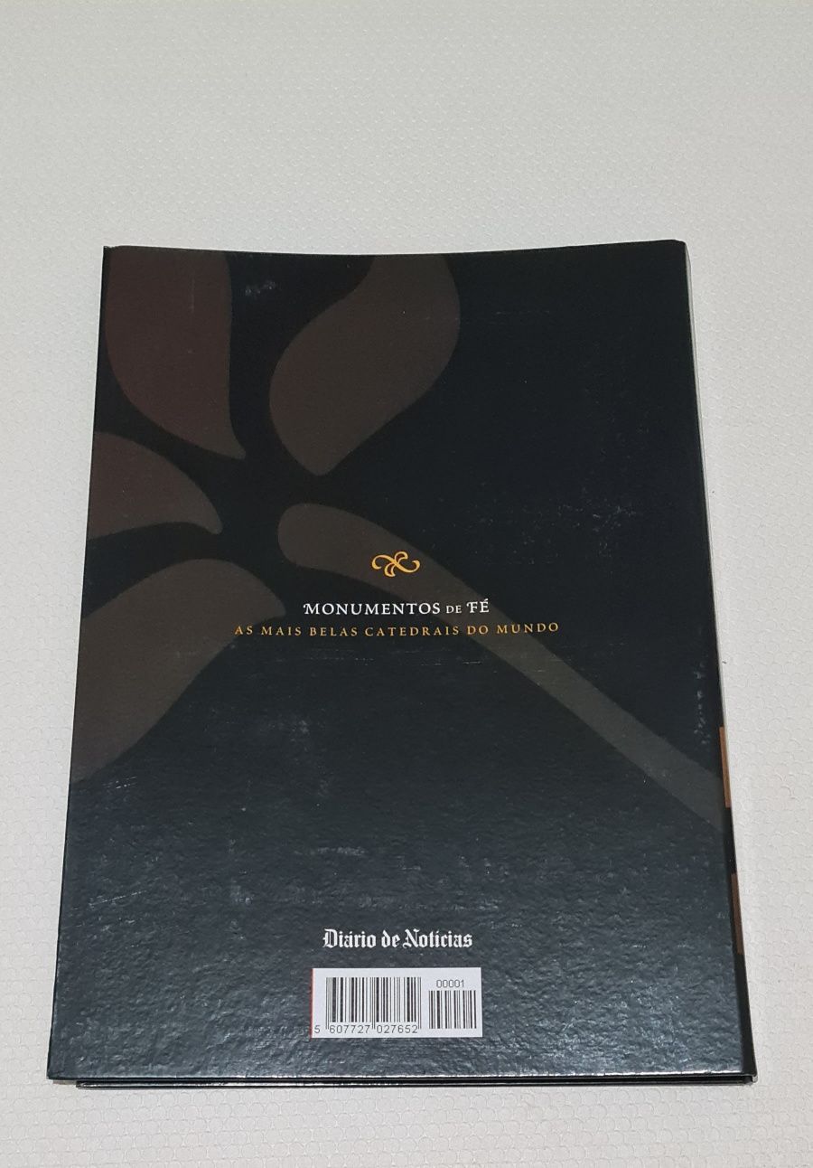 Livro Sobre os Monumentos da Fé.  Novo