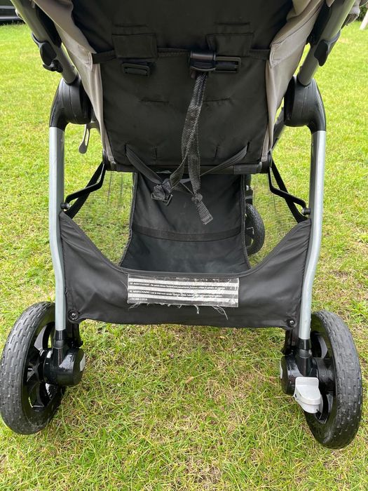 Wózek Maxi Cosi Gia Nomad, szary, do 22 kg