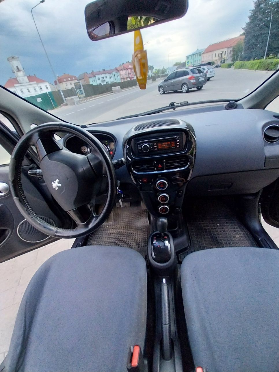 Peugeot Ion 2014