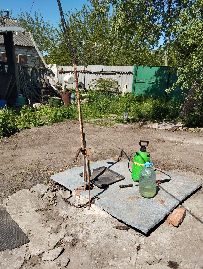 Продам  дом на два входа в Нововодолажском районе