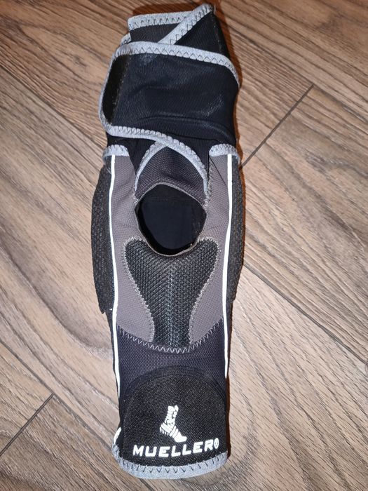 Stabilizator kolana z zawiasami z regulacją kąta zgięcia HG80 Mueller