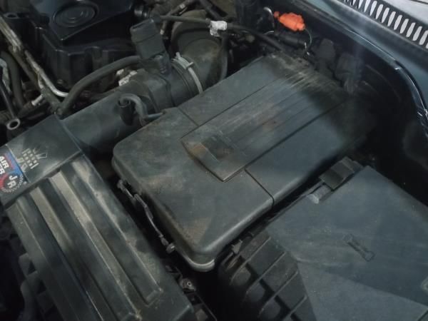 Base / caixa da bateria VOLKSWAGEN Eos (1F7, 1F8)