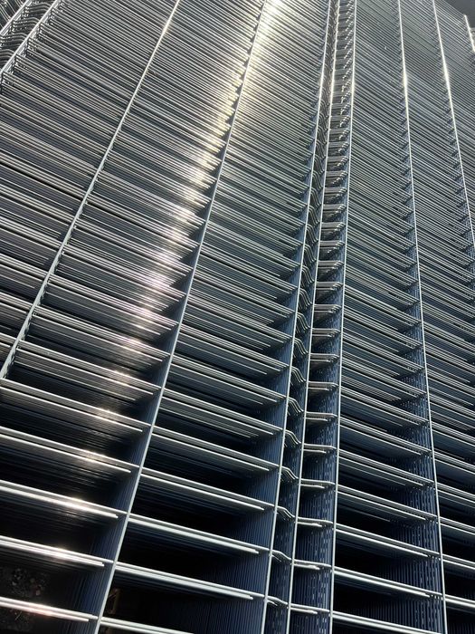 Ogrodzenie panelowe 153 cm fi4 + Podmurówka - ZESTAW GOTOWY DO MONTAŻU