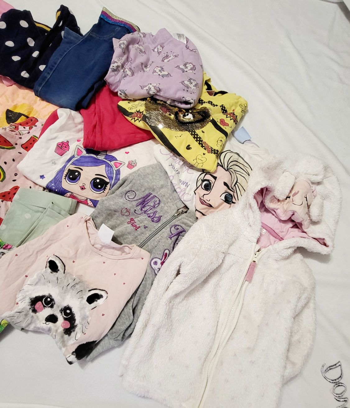 Пакет вещей на девочку свитер шортики кофточка пижама лосины