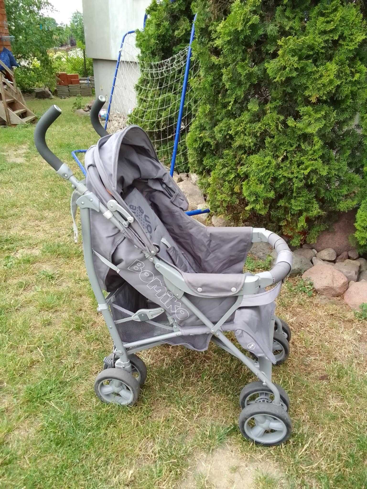 Wózek spacerowy  parasolka Bomiko XL