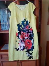 Letnia żółta sukienka z kwiatowym wzorem 46