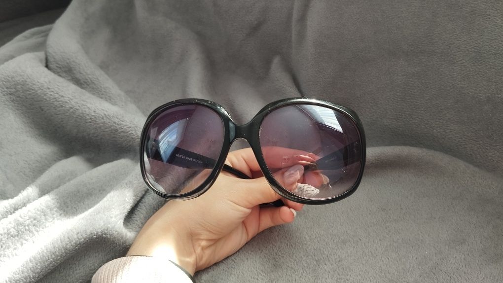 Сонцезахисні окуляри Gucci