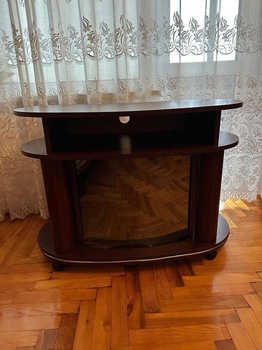 Тумба под телевизор