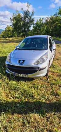 Sprzedam Peugeot 207