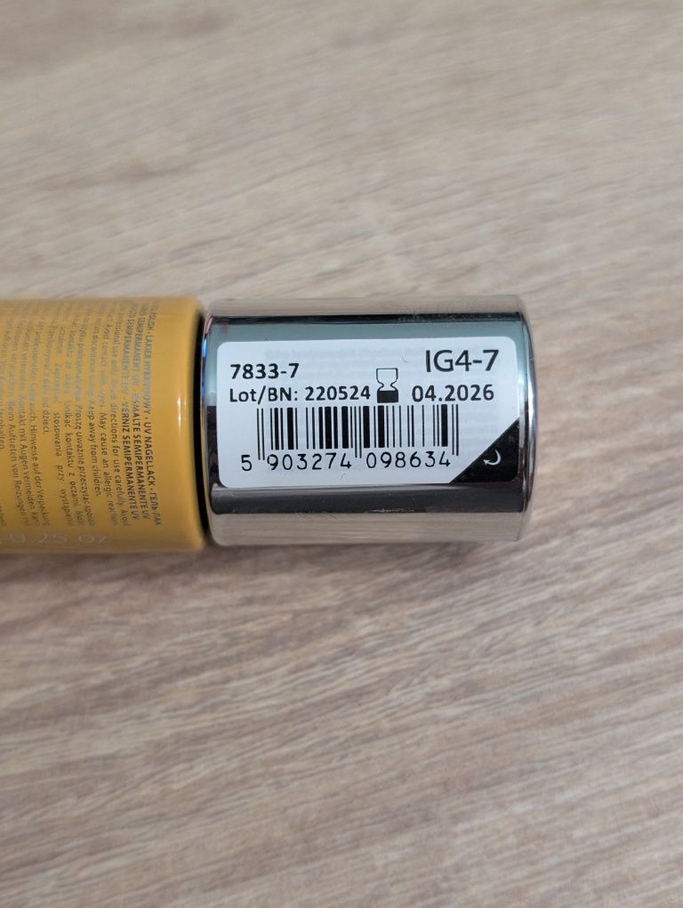 Nowy lakier hybrydowy neonail simple energizing 7833-7 manicure 3w1