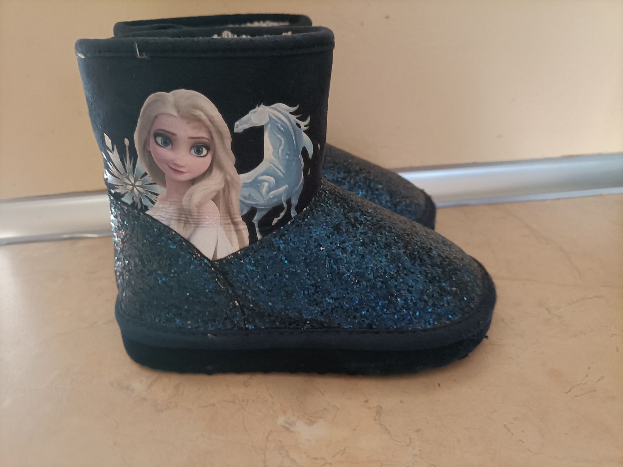 Śniegowce dla dziewczynki Frozen h&m