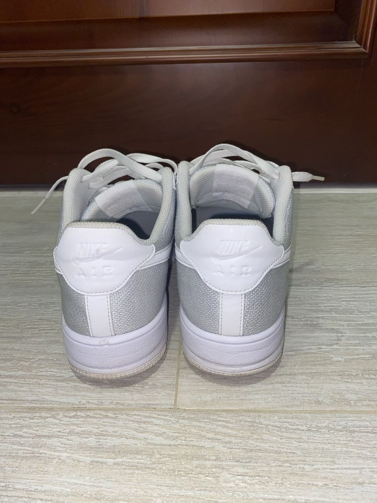 Nike air force flyknit оригінал