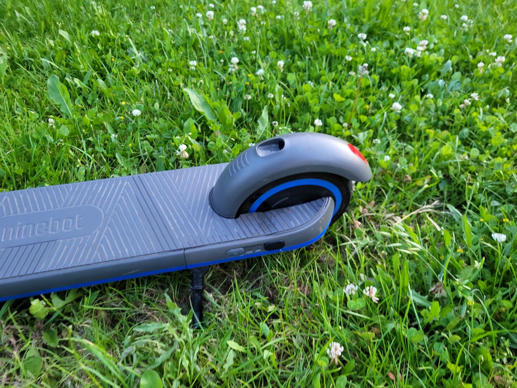 Hulajnoga elektryczna, ninebot STAN BARDZO DOBRY