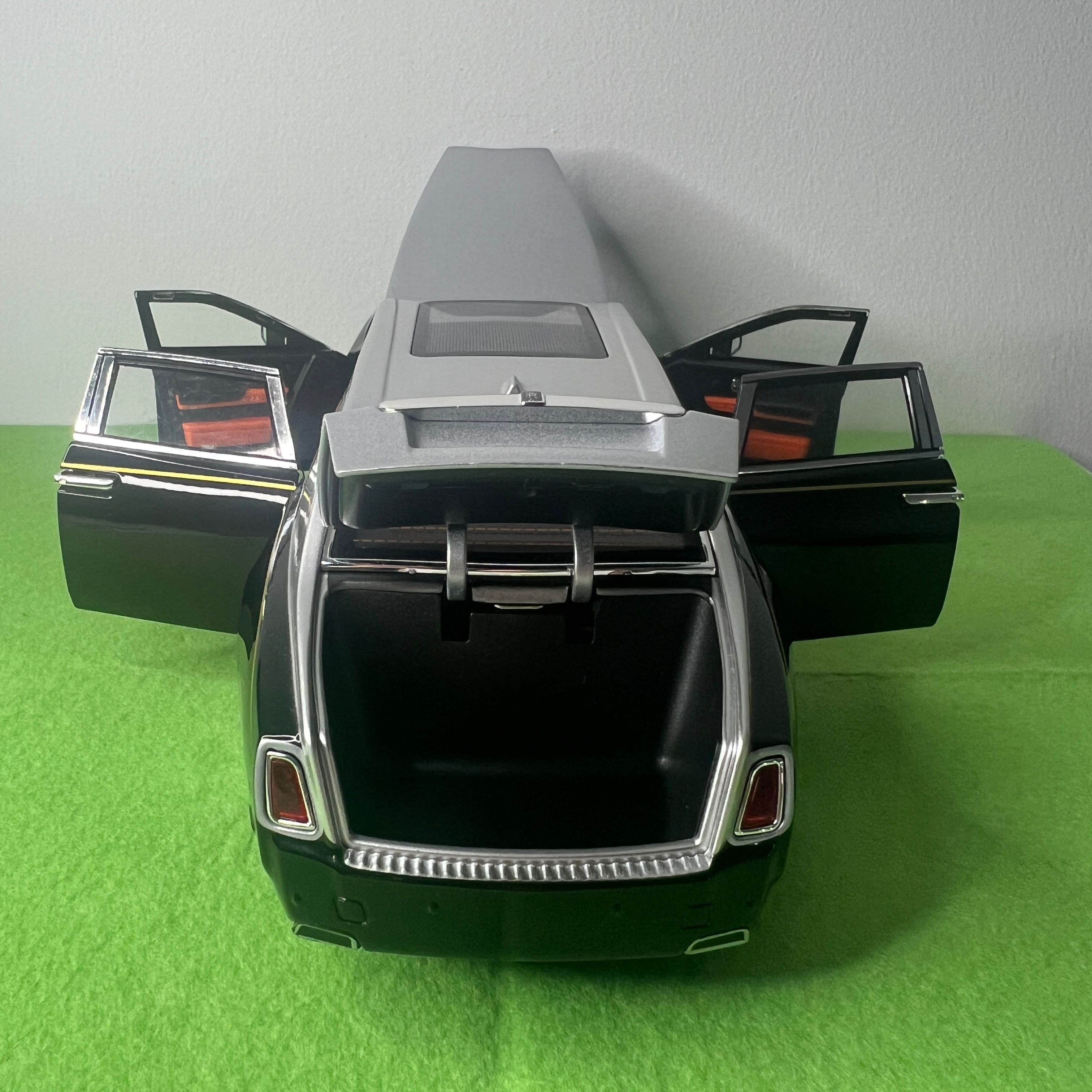 Rolls-Royce 1:18 – Novo