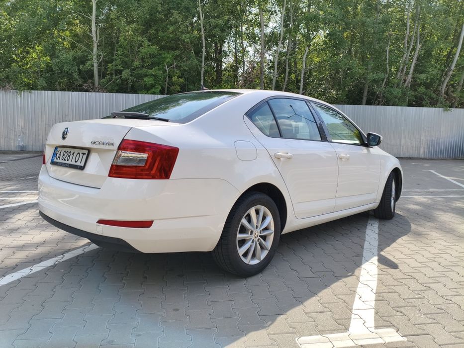 Skoda Octavia A7 1.6 TDI 2016 • Ідеальний стан • Без підкрасів