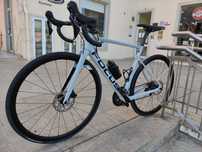 Bicicleta Focus Izalco Max DI 8.6 Carbono