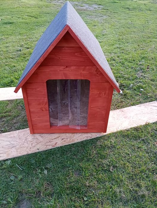 Buda ocieplana z kotara dla dużego psa owczarek labrador. Dostawa