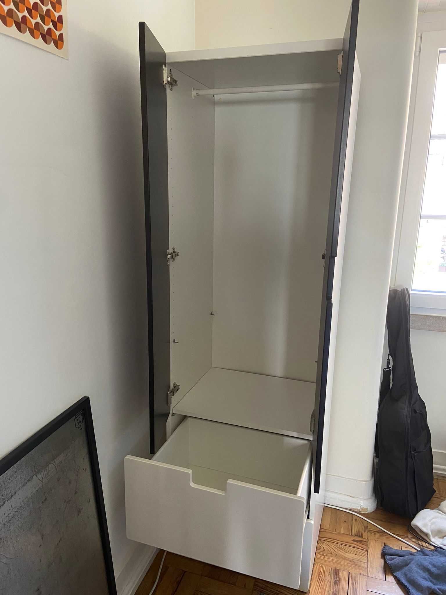 Roupeiro IKEA, modelo STUVA MALAD