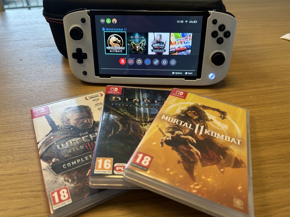Nintendo Switch OLED + Nitro Deck + Wiedzmin 3, Diablo 3, Mortal Komba