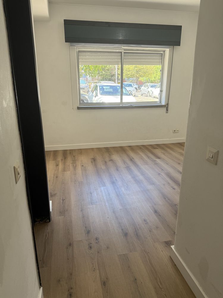 Arrendamento apartamento T1 Avenida Luis de Camões