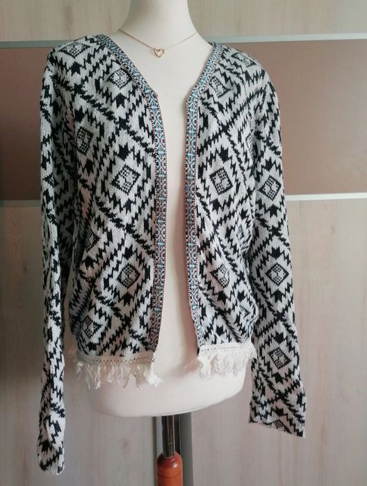 Wyprzedaż szafy! Śliczna narzutka sweter Only L 40 aztec boho