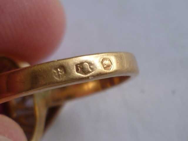 Złoty pierścionek Warmet 1963-86 spinel 5g 583 PRL