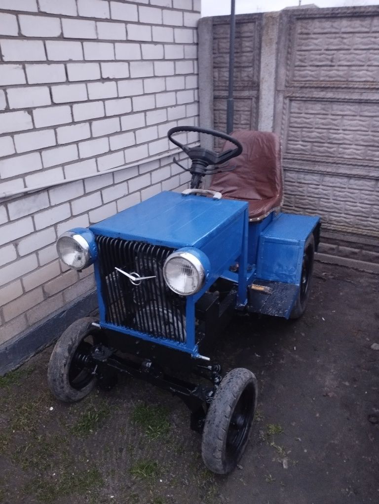 Продам міні трактор