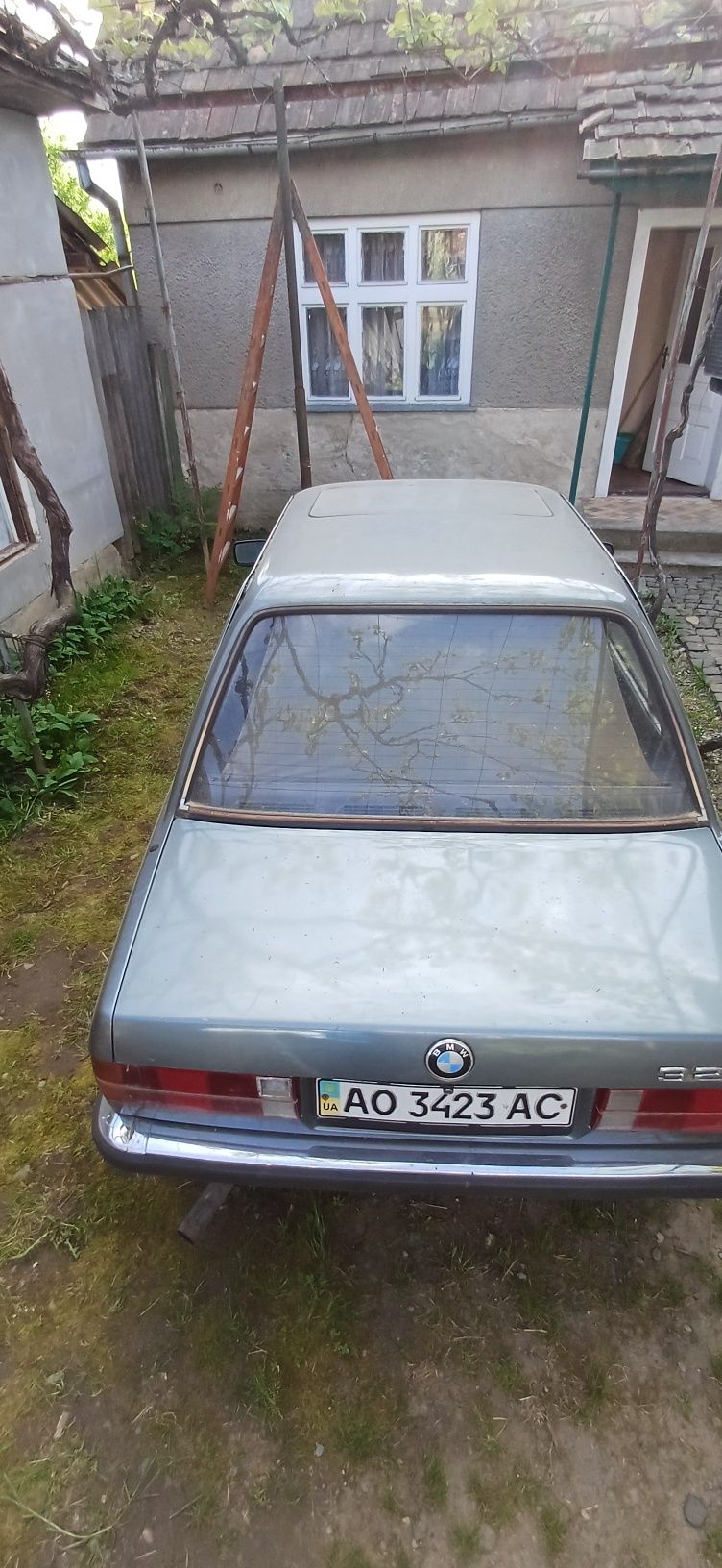 BMW  E30  2.4 DIZEL