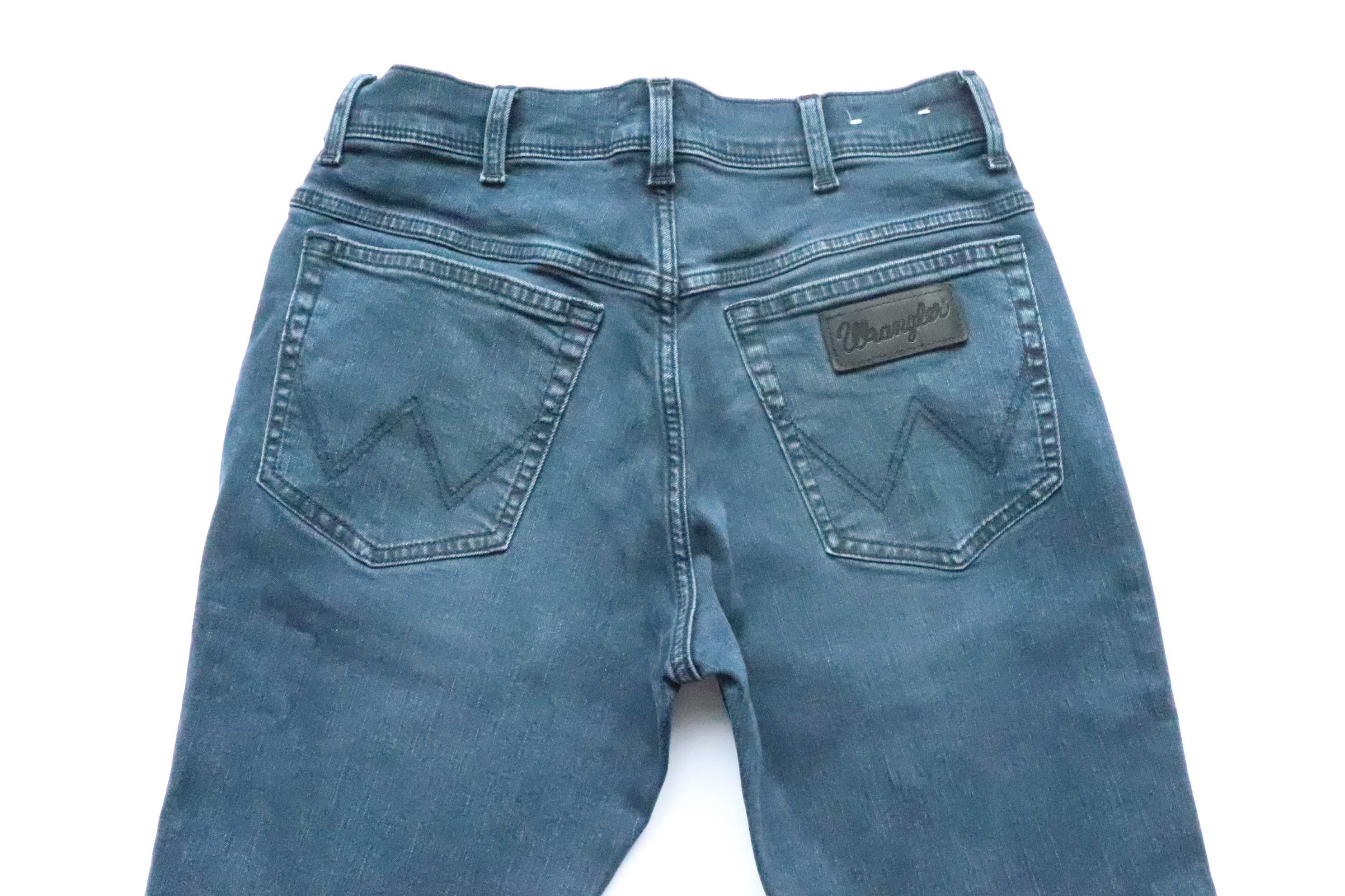 WRANGLER TEXAS TAPER W30 L30 męskie spodnie jeansy slim fit nowe