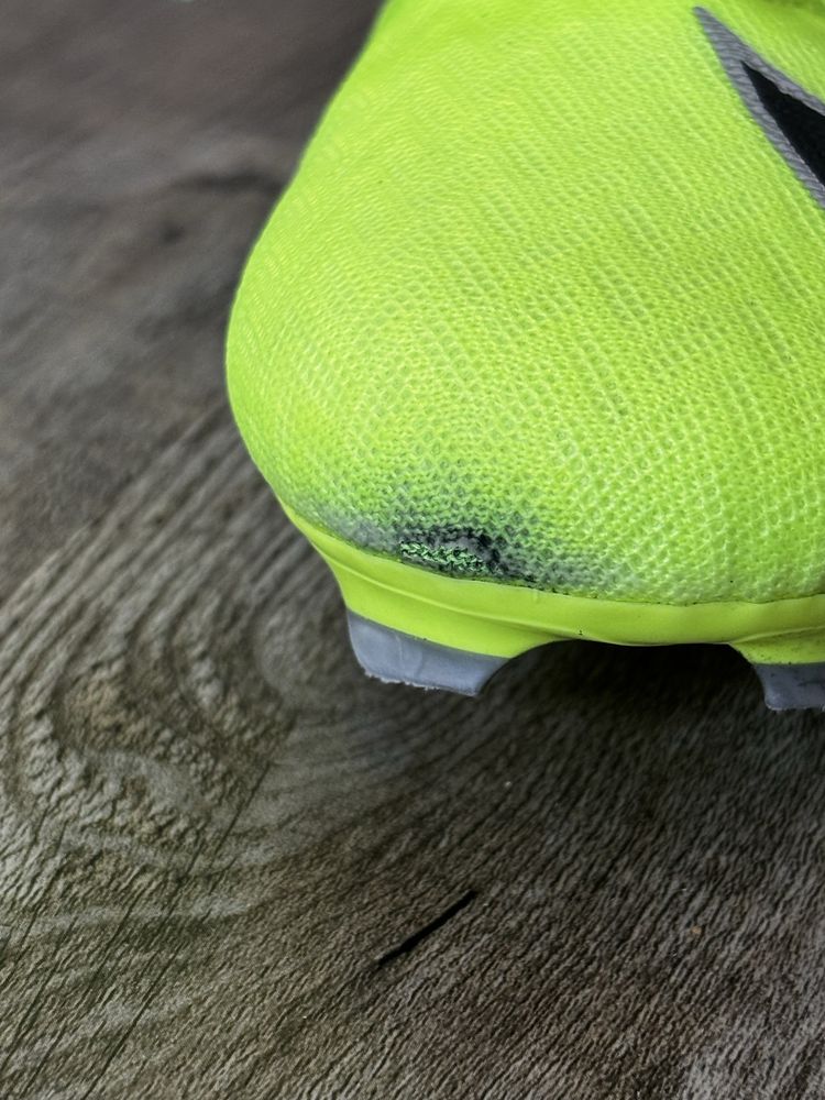 Nike mercurial zoom vapor