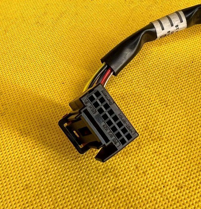 Lusterko Prawe Składane 6 Pin AUDI A4 B8 Oryginał