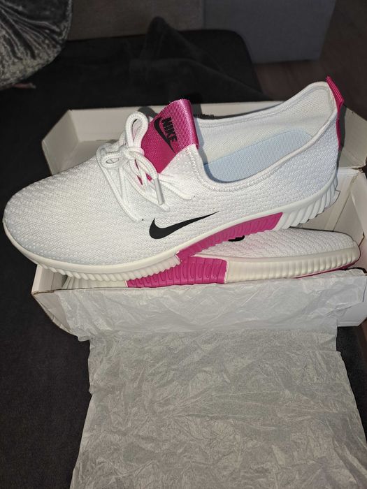 Buty damskie Nike 41