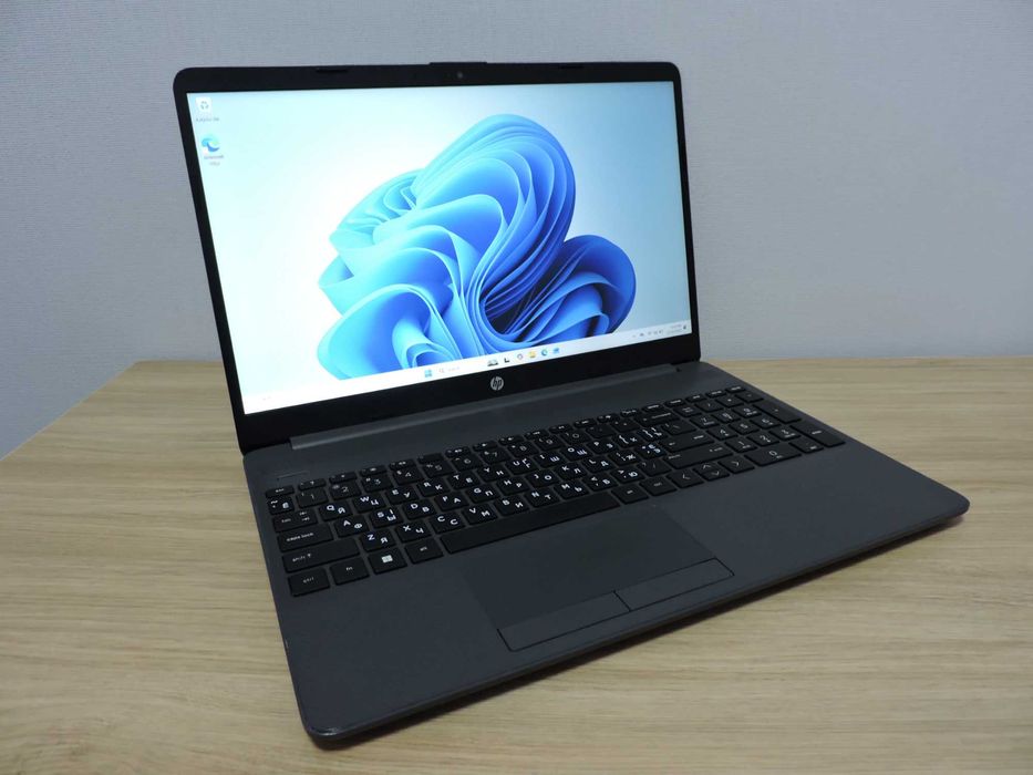 hp 255 g8/15.6"Full HD IPS/Ryzen 5 5500U/16GB/256GB/Vega/Type-C/