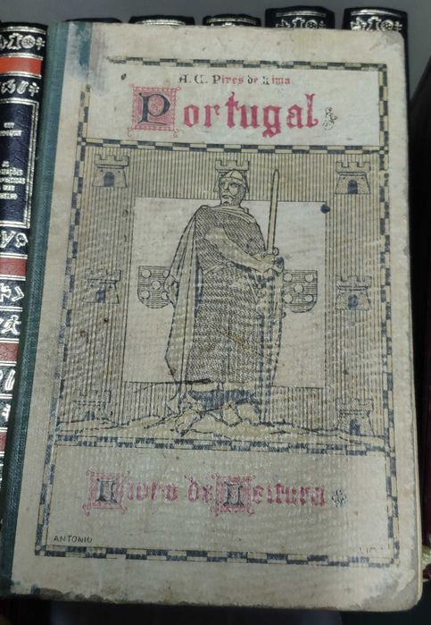 Livros antigos vários preços