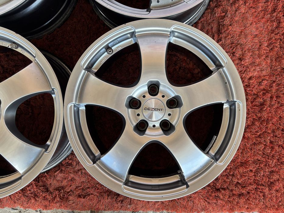 Mercedes Audi Volkswagen Golf Passat Skoda R17 5x112