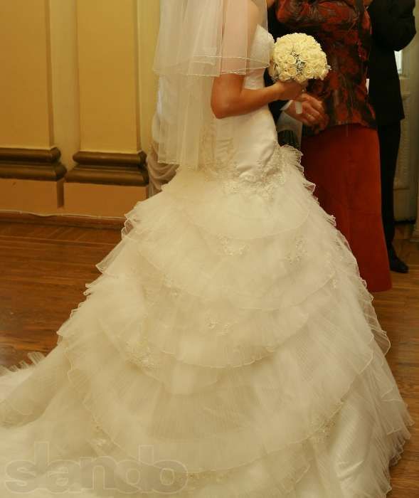 Свадебное платье Miss Kelly Франция. Было одето всего на 3 часа!