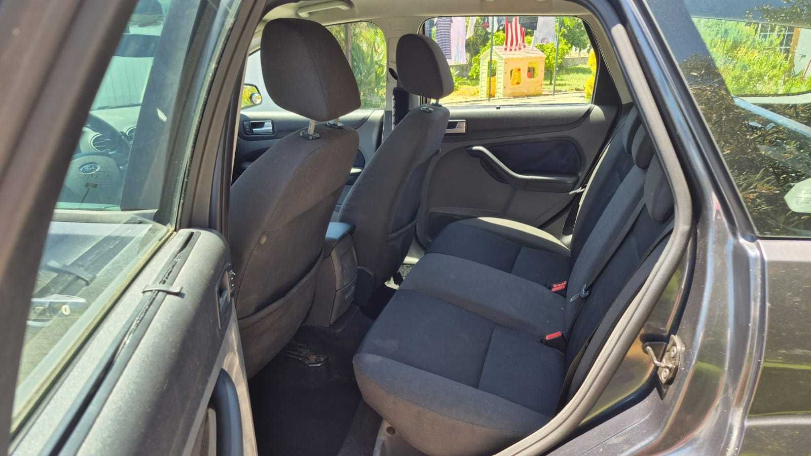Ford Focus II Turnier 1.6 TDCi - Nacional | Muito Económico e Fiável