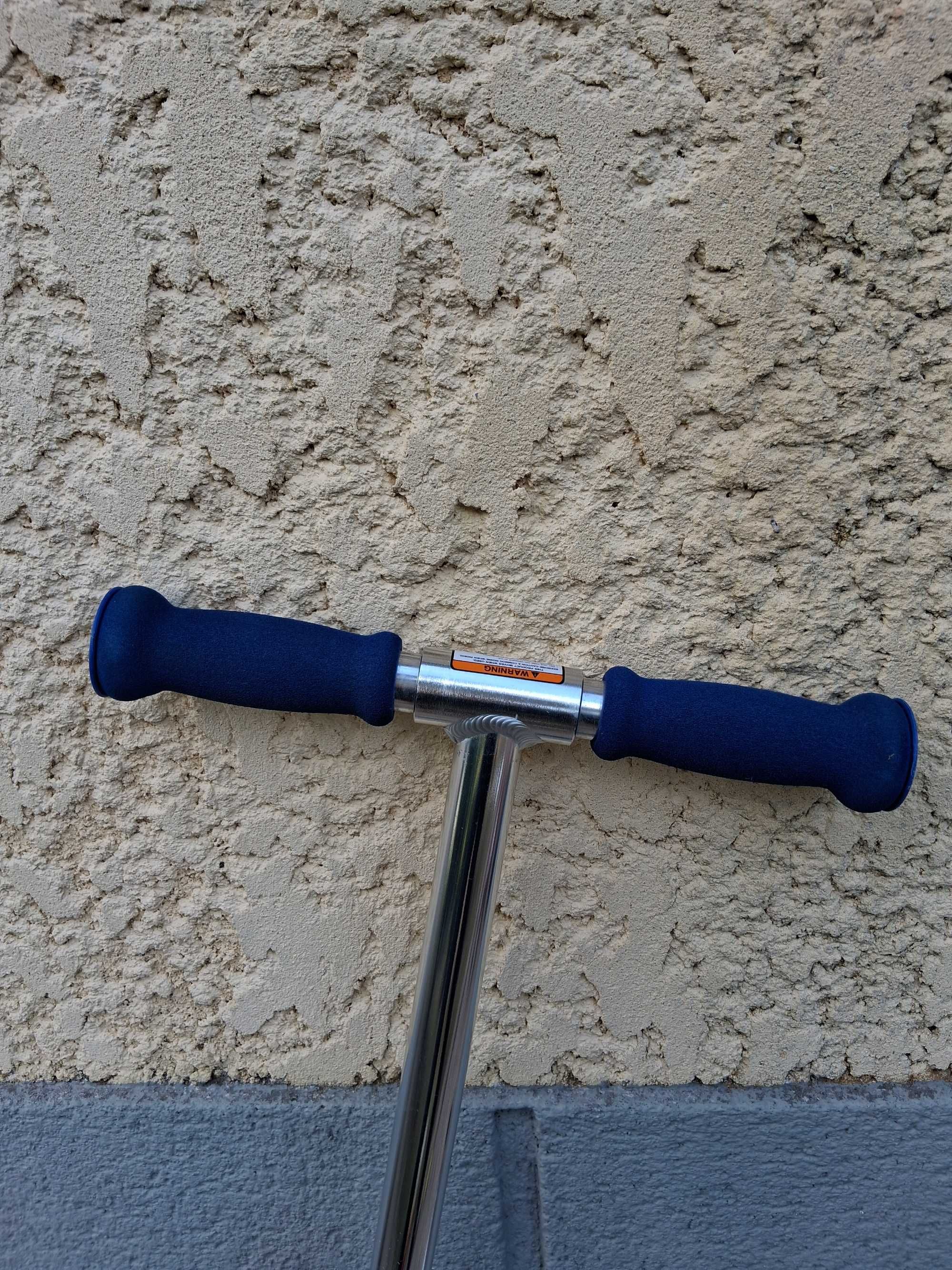 Trotinete Razor Spark Kick Scooter
