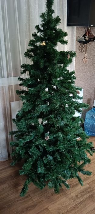 Ялинка штучна Ялинка