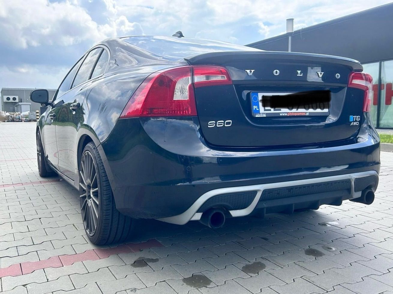 Volvo S60 VOLVO S60 T6 AWD 3.0 Turbo R-Design Polestar